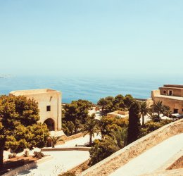 Туры в Испанию 2025 из Москвы - цена на отдых от туроператора Tez Tour