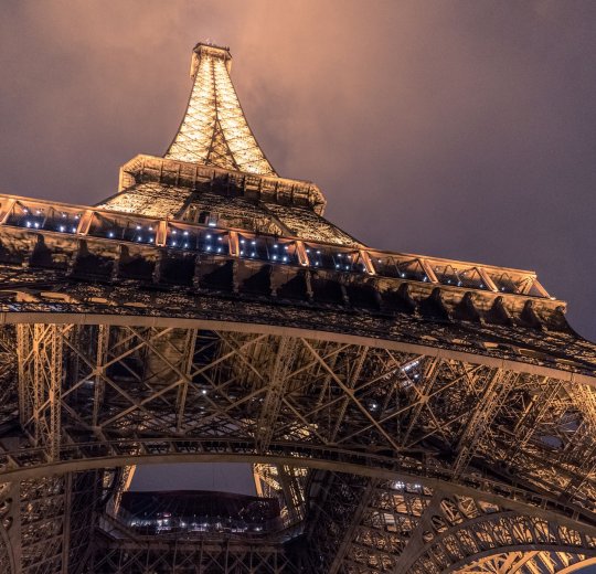 Туры в Париж 2025 - цены на путевки во Францию из Москвы от туроператора Tez Tour