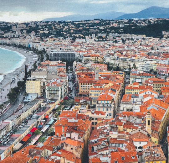Туры в Ниццу 2025 - цены на путевки во Францию из Москвы от туроператора Tez Tour