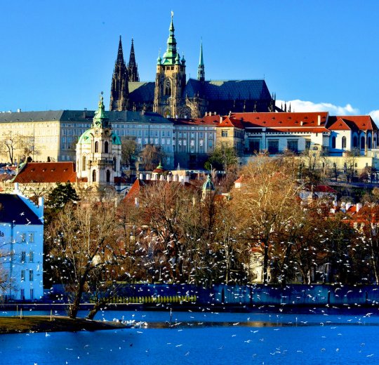 Туры в Прагу 2025 - цены на путевки в Чехию из Москвы от туроператора Tez Tour