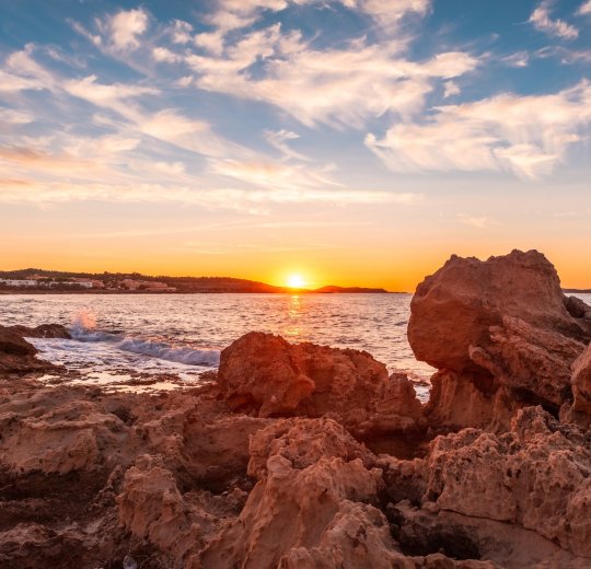 Туры на о. Ибица 2025 - цены на путевки в Испанию из Москвы от туроператора Tez Tour Туры на о. Ибица 2025 - цены на путевки в Испанию из Москвы от туроператора Tez Tour