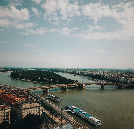 Туры в Венгрию 2025 из Москвы - цена на отдых от туроператора Tez Tour Туры в Венгрию 2025 из Москвы - цена на отдых от туроператора Tez Tour