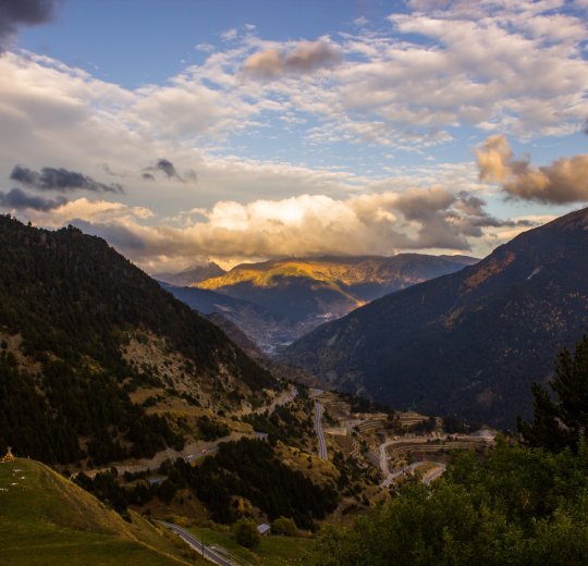 Туры в Андорру 2025 из Москвы - цена на отдых от туроператора Tez Tour Туры в Андорру 2025 из Москвы - цена на отдых от туроператора Tez Tour