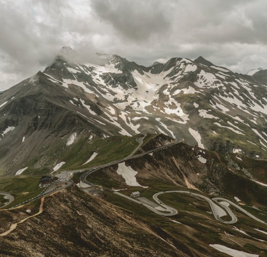 Туры в Капрун 2025 - цены на путевки в Австрию из Москвы от туроператора Tez Tour Туры в Капрун 2025 - цены на путевки в Австрию из Москвы от туроператора Tez Tour