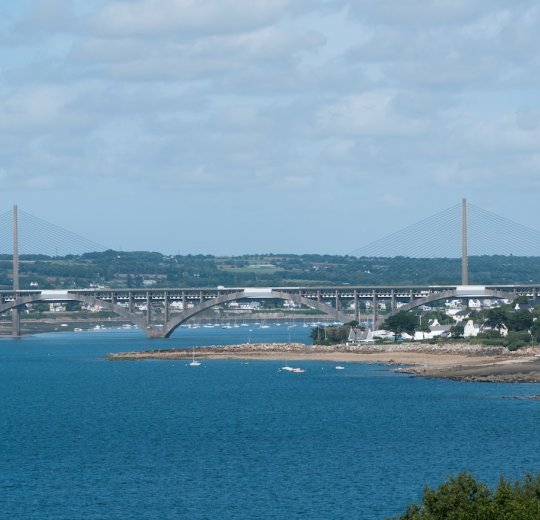 Туры в Брест 2025 - цены на путевки в Беларусь из Москвы от туроператора Tez Tour