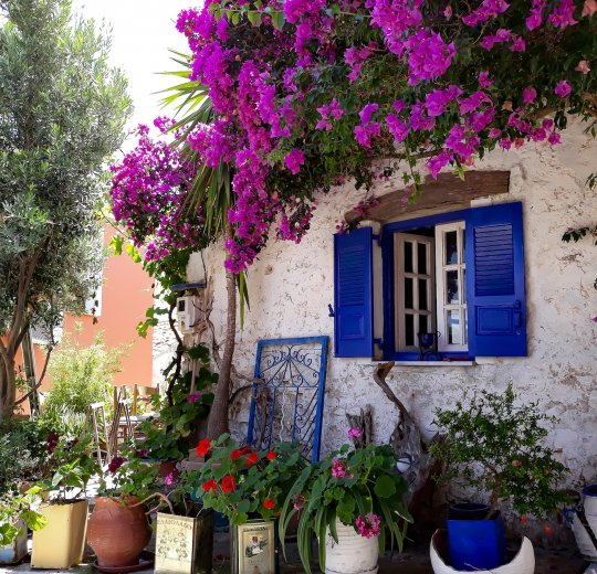 Туры на о. Корфу 2025 - цены на путевки в Грецию из Москвы от туроператора Tez Tour Туры на о. Корфу 2025 - цены на путевки в Грецию из Москвы от туроператора Tez Tour